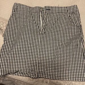 Black&white checkered hollister skirt!